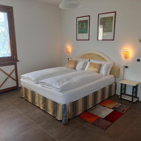 Le Zampolle B & B Colà Екстериор снимка