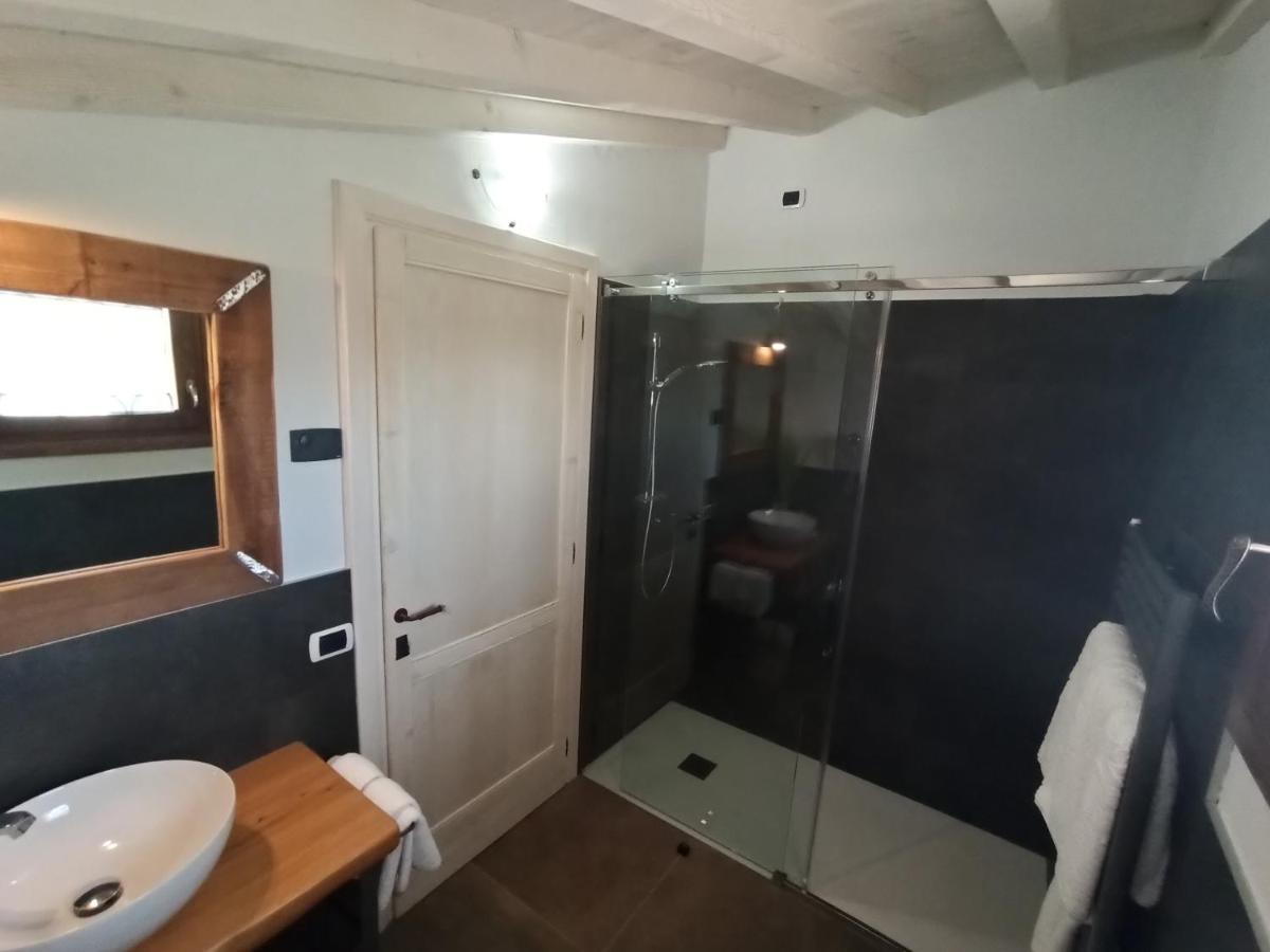 Le Zampolle B & B Colà Екстериор снимка